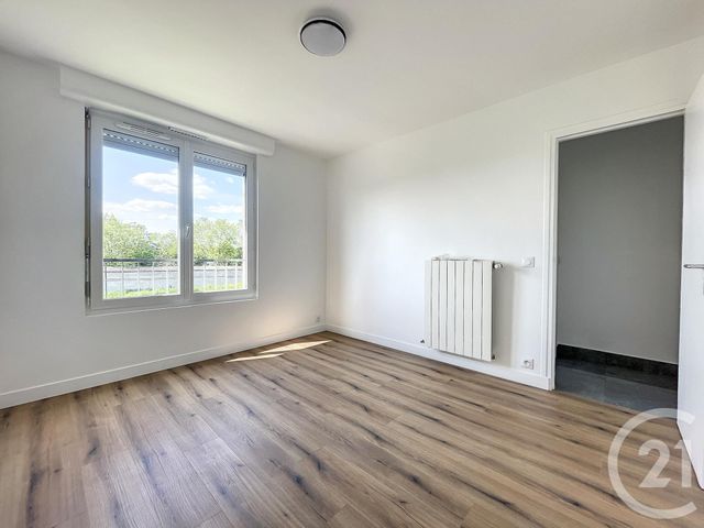 Appartement F1 à louer - 1 pièce - 23.59 m2 - CHAMPIGNY SUR MARNE - 94 - ILE-DE-FRANCE - Century 21 Afc