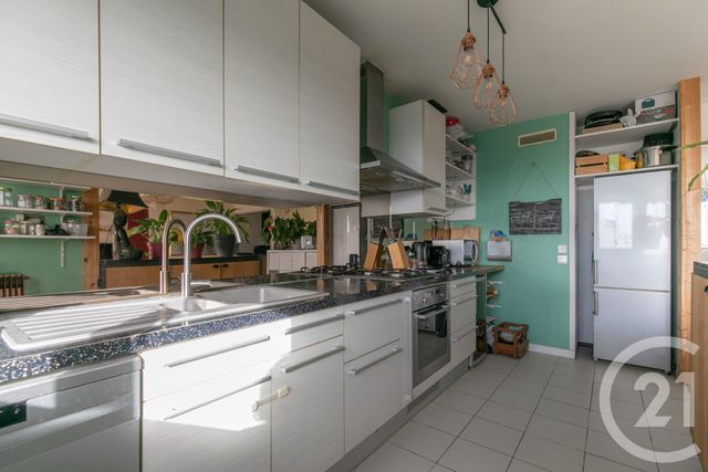 Appartement F4 à vendre - 4 pièces - 81.32 m2 - CHAMPIGNY SUR MARNE - 94 - ILE-DE-FRANCE - Century 21 Afc