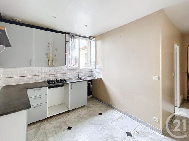 Afficher la photo en grand Appartement F2 à vendre - 2 pièces - 64.69 m2 - NOGENT SUR MARNE - 94 - ILE-DE-FRANCE - Century 21 Afc