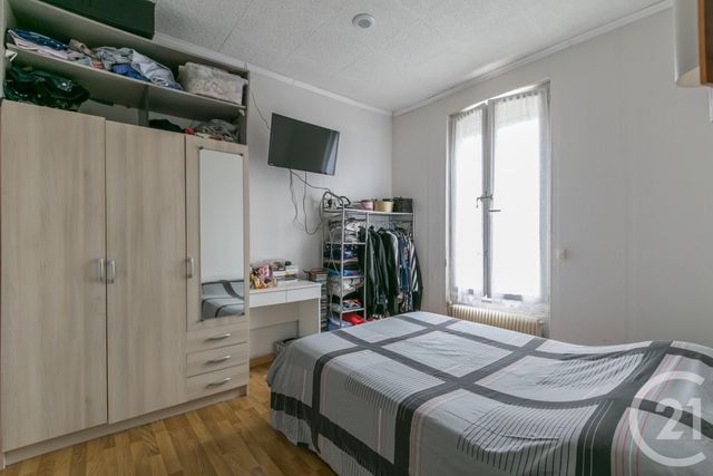 maison à vendre - 6 pièces - 121.0 m2 - CHAMPIGNY SUR MARNE - 94 - ILE-DE-FRANCE - Century 21 Afc