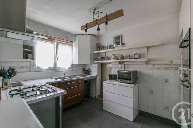 maison à vendre - 6 pièces - 121.0 m2 - CHAMPIGNY SUR MARNE - 94 - ILE-DE-FRANCE - Century 21 Afc