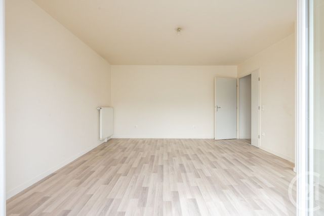 Afficher la photo en grand Appartement F3 à vendre - 3 pièces - 65.22 m2 - CHAMPIGNY SUR MARNE - 94 - ILE-DE-FRANCE - Century 21 Afc
