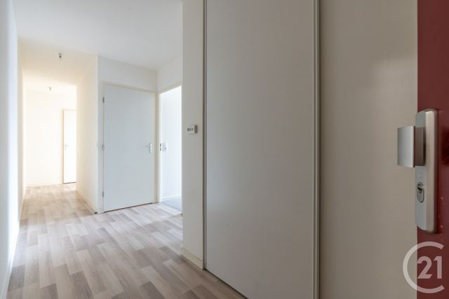 Afficher la photo en grand Appartement F3 à vendre - 3 pièces - 65.22 m2 - CHAMPIGNY SUR MARNE - 94 - ILE-DE-FRANCE - Century 21 Afc