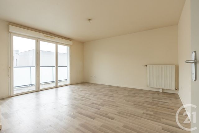 Afficher la photo en grand Appartement F3 à vendre - 3 pièces - 65.22 m2 - CHAMPIGNY SUR MARNE - 94 - ILE-DE-FRANCE - Century 21 Afc