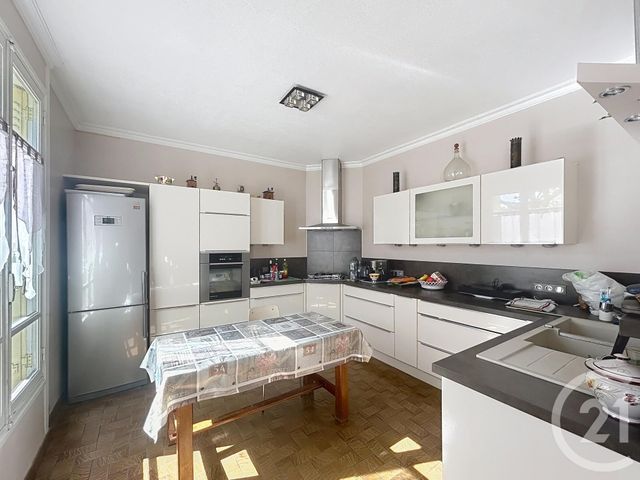 maison à vendre - 6 pièces - 118.77 m2 - CHAMPIGNY SUR MARNE - 94 - ILE-DE-FRANCE - Century 21 Afc