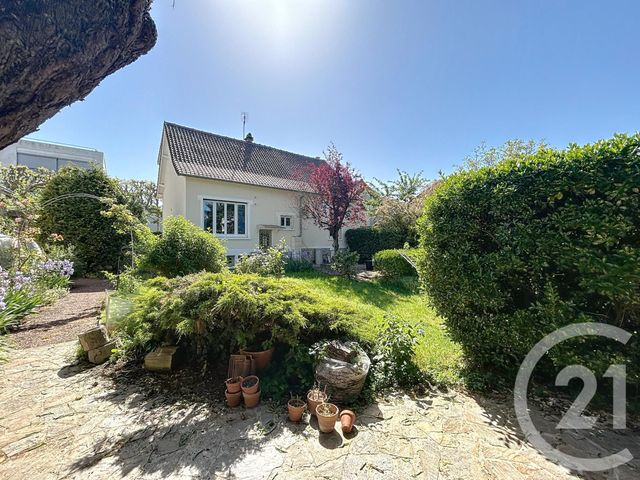 maison à vendre - 6 pièces - 118.77 m2 - CHAMPIGNY SUR MARNE - 94 - ILE-DE-FRANCE - Century 21 Afc