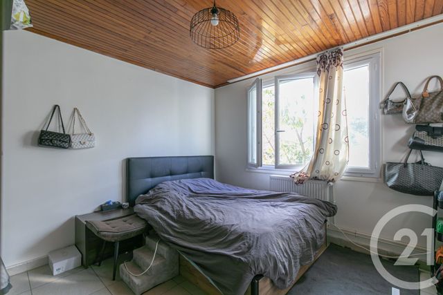 Afficher la photo en grand maison à vendre - 4 pièces - 69.81 m2 - CHAMPIGNY SUR MARNE - 94 - ILE-DE-FRANCE - Century 21 Afc