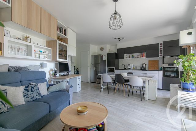 Afficher la photo en grand Appartement F3 à vendre - 3 pièces - 63.04 m2 - CHAMPIGNY SUR MARNE - 94 - ILE-DE-FRANCE - Century 21 Afc