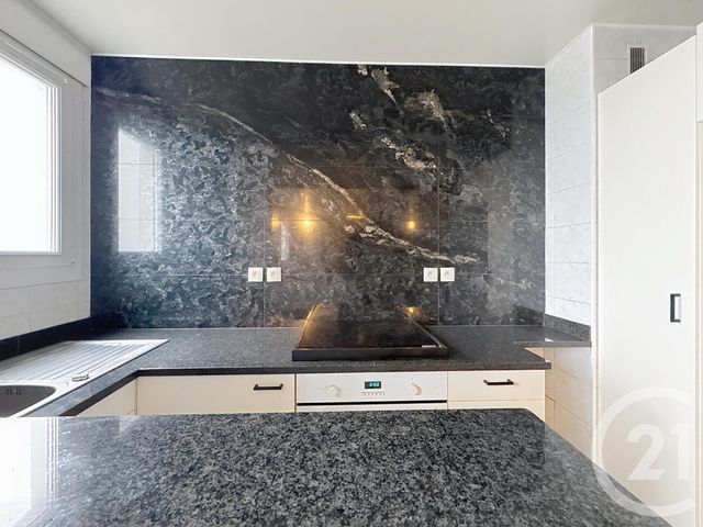 Appartement F3 à vendre - 3 pièces - 53.68 m2 - CHAMPIGNY SUR MARNE - 94 - ILE-DE-FRANCE - Century 21 Afc