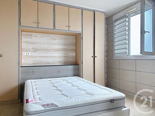 Appartement F3 à vendre - 3 pièces - 53.68 m2 - CHAMPIGNY SUR MARNE - 94 - ILE-DE-FRANCE - Century 21 Afc