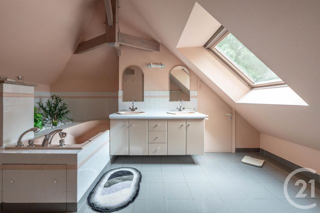 Afficher la photo en grand maison à vendre - 9 pièces - 252.0 m2 - CHAMPIGNY SUR MARNE - 94 - ILE-DE-FRANCE - Century 21 Afc