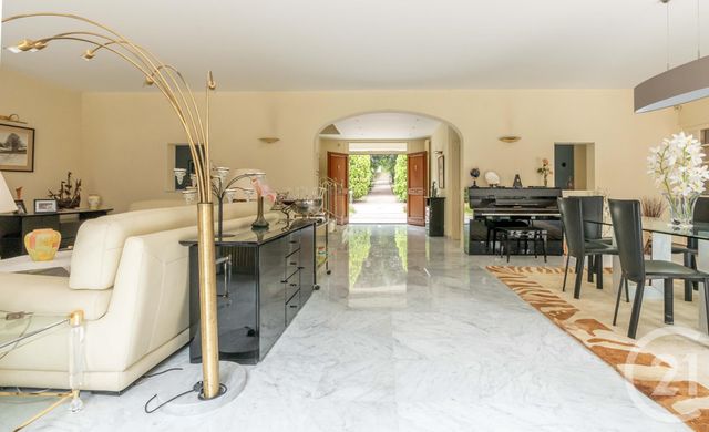 Afficher la photo en grand maison à vendre - 9 pièces - 252.0 m2 - CHAMPIGNY SUR MARNE - 94 - ILE-DE-FRANCE - Century 21 Afc