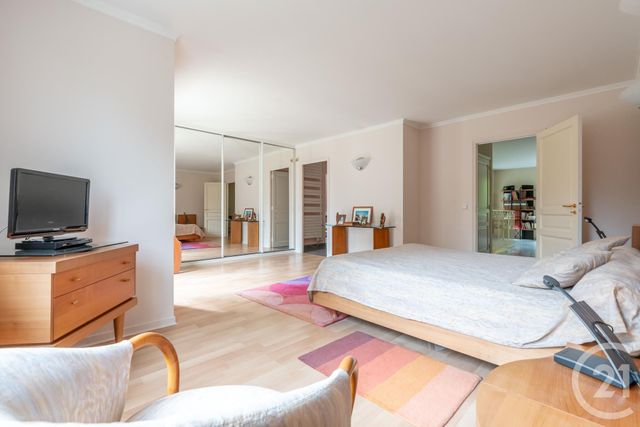 Afficher la photo en grand maison à vendre - 9 pièces - 252.0 m2 - CHAMPIGNY SUR MARNE - 94 - ILE-DE-FRANCE - Century 21 Afc