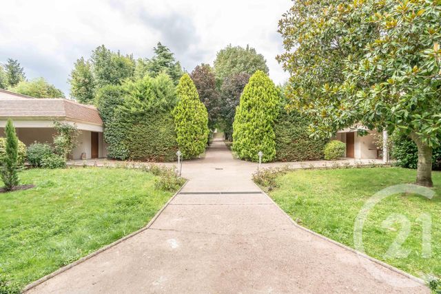 Afficher la photo en grand maison à vendre - 9 pièces - 252.0 m2 - CHAMPIGNY SUR MARNE - 94 - ILE-DE-FRANCE - Century 21 Afc