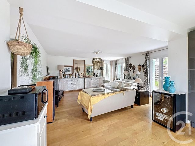 Afficher la photo en grand Appartement F3 à vendre - 3 pièces - 90.77 m2 - CHAMPIGNY SUR MARNE - 94 - ILE-DE-FRANCE - Century 21 Afc