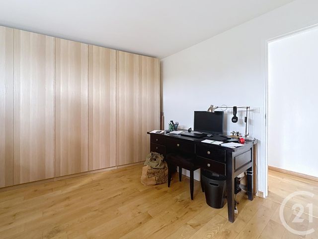 Afficher la photo en grand Appartement F3 à vendre - 3 pièces - 90.77 m2 - CHAMPIGNY SUR MARNE - 94 - ILE-DE-FRANCE - Century 21 Afc