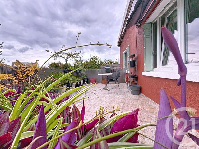 Afficher la photo en grand Appartement F3 à vendre - 3 pièces - 90.77 m2 - CHAMPIGNY SUR MARNE - 94 - ILE-DE-FRANCE - Century 21 Afc