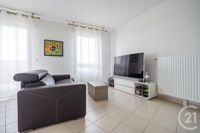 Appartement F3 à vendre - 3 pièces - 65.28 m2 - CHAMPIGNY SUR MARNE - 94 - ILE-DE-FRANCE - Century 21 Afc