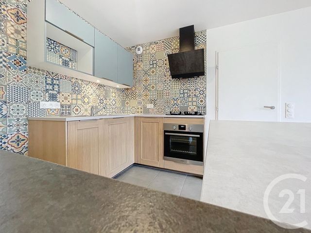 Afficher la photo en grand Appartement F3 à louer - 3 pièces - 61.87 m2 - CHAMPIGNY SUR MARNE - 94 - ILE-DE-FRANCE - Century 21 Afc