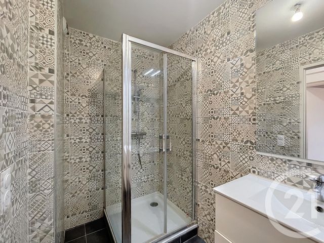 Afficher la photo en grand Appartement F3 à louer - 3 pièces - 61.87 m2 - CHAMPIGNY SUR MARNE - 94 - ILE-DE-FRANCE - Century 21 Afc