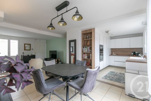 maison à vendre - 4 pièces - 89.0 m2 - CHAMPIGNY SUR MARNE - 94 - ILE-DE-FRANCE - Century 21 Afc