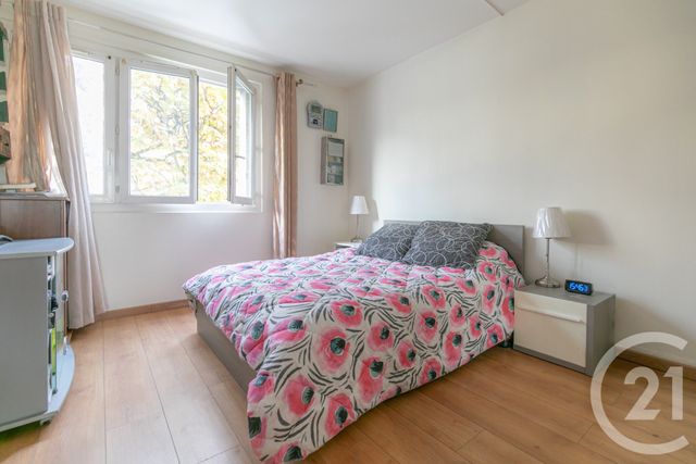 Appartement à vendre - 3 pièces - 62.37 m2 - CHAMPIGNY SUR MARNE - 94 - ILE-DE-FRANCE - Century 21 Afc