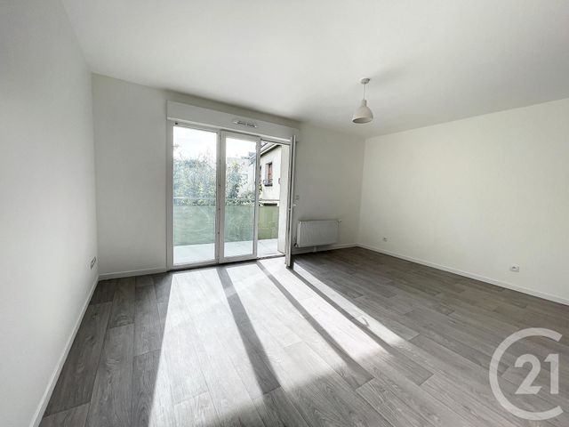 Appartement Studio à louer - 1 pièce - 28.2 m2 - CHAMPIGNY SUR MARNE - 94 - ILE-DE-FRANCE - Century 21 Afc