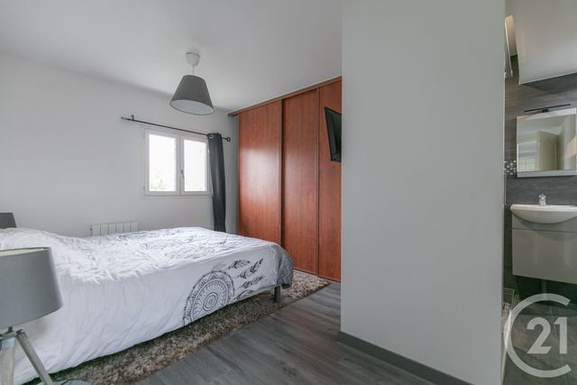 maison à vendre - 4 pièces - 79.8 m2 - CHAMPIGNY SUR MARNE - 94 - ILE-DE-FRANCE - Century 21 Afc