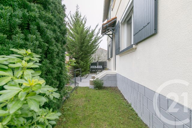 maison à vendre - 4 pièces - 79.8 m2 - CHAMPIGNY SUR MARNE - 94 - ILE-DE-FRANCE - Century 21 Afc