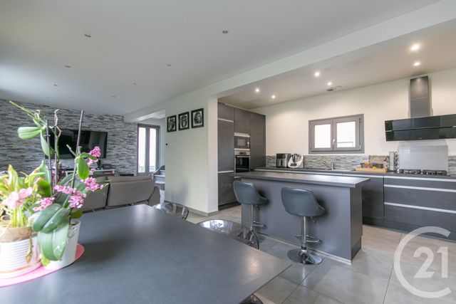 maison à vendre - 4 pièces - 79.8 m2 - CHAMPIGNY SUR MARNE - 94 - ILE-DE-FRANCE - Century 21 Afc