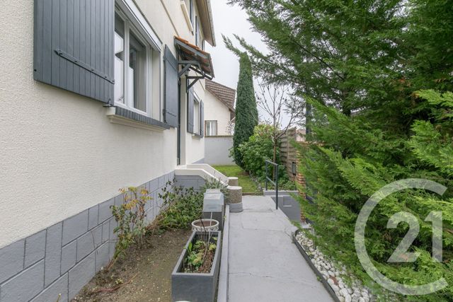 maison à vendre - 4 pièces - 79.8 m2 - CHAMPIGNY SUR MARNE - 94 - ILE-DE-FRANCE - Century 21 Afc