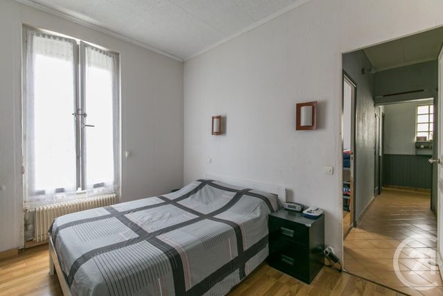 maison à vendre - 6 pièces - 121.0 m2 - CHAMPIGNY SUR MARNE - 94 - ILE-DE-FRANCE - Century 21 Afc