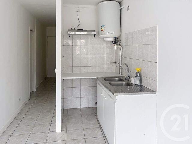 Appartement F1 à louer - 1 pièce - 37.5 m2 - CHAMPIGNY SUR MARNE - 94 - ILE-DE-FRANCE - Century 21 Afc