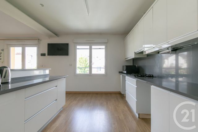 maison à vendre - 9 pièces - 255.96 m2 - CHAMPIGNY SUR MARNE - 94 - ILE-DE-FRANCE - Century 21 Afc