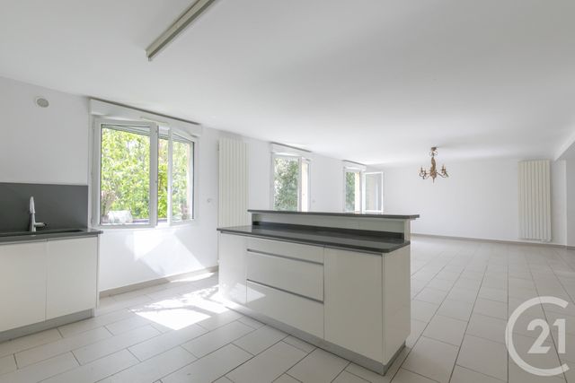 maison à vendre - 9 pièces - 255.96 m2 - CHAMPIGNY SUR MARNE - 94 - ILE-DE-FRANCE - Century 21 Afc