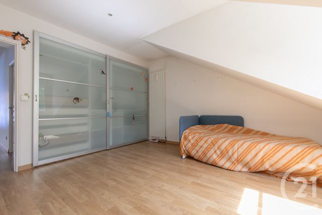 maison à vendre - 9 pièces - 255.96 m2 - CHAMPIGNY SUR MARNE - 94 - ILE-DE-FRANCE - Century 21 Afc