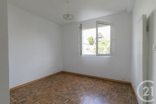 maison à vendre - 9 pièces - 255.96 m2 - CHAMPIGNY SUR MARNE - 94 - ILE-DE-FRANCE - Century 21 Afc