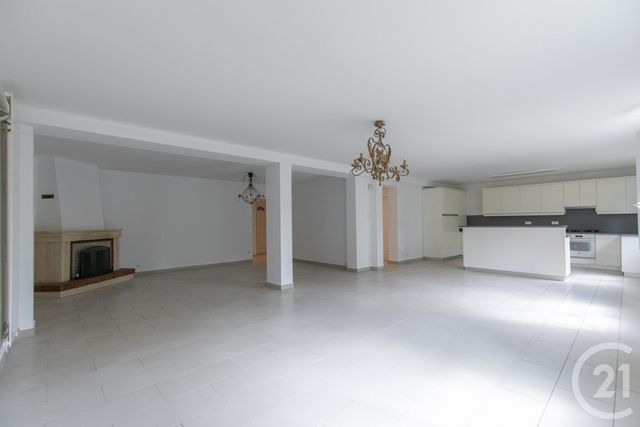 maison à vendre - 9 pièces - 255.96 m2 - CHAMPIGNY SUR MARNE - 94 - ILE-DE-FRANCE - Century 21 Afc