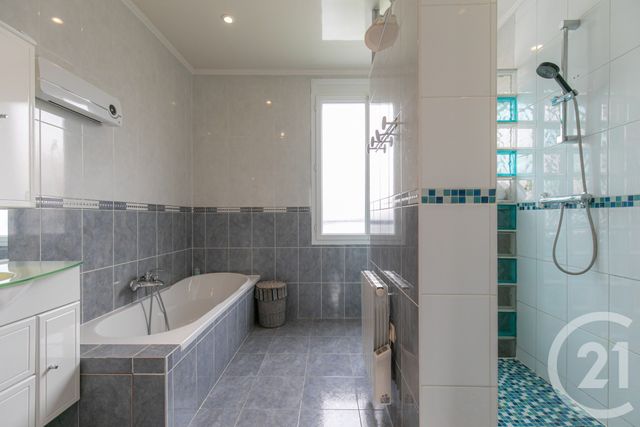maison à vendre - 4 pièces - 98.0 m2 - CHAMPIGNY SUR MARNE - 94 - ILE-DE-FRANCE - Century 21 Afc
