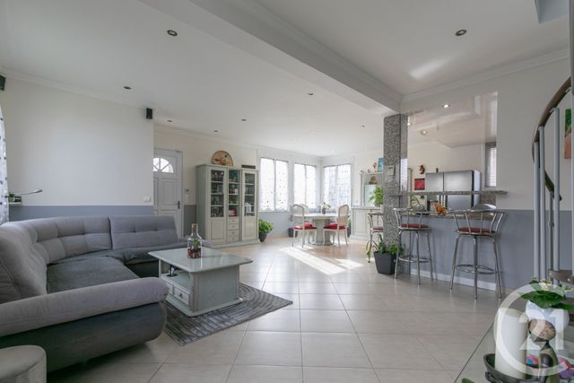 maison à vendre - 4 pièces - 98.0 m2 - CHAMPIGNY SUR MARNE - 94 - ILE-DE-FRANCE - Century 21 Afc