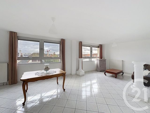 Appartement F4 à louer - 4 pièces - 82.72 m2 - CHAMPIGNY SUR MARNE - 94 - ILE-DE-FRANCE - Century 21 Afc