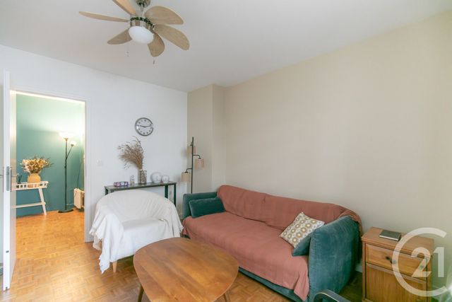 Appartement F3 à vendre - 3 pièces - 55.0 m2 - ST MAUR DES FOSSES - 94 - ILE-DE-FRANCE - Century 21 Afc