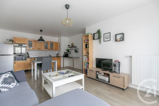 Appartement à vendre - 3 pièces - 61.58 m2 - CHAMPIGNY SUR MARNE - 94 - ILE-DE-FRANCE - Century 21 Afc