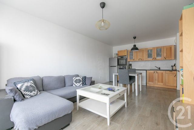 Appartement à vendre - 3 pièces - 61.58 m2 - CHAMPIGNY SUR MARNE - 94 - ILE-DE-FRANCE - Century 21 Afc