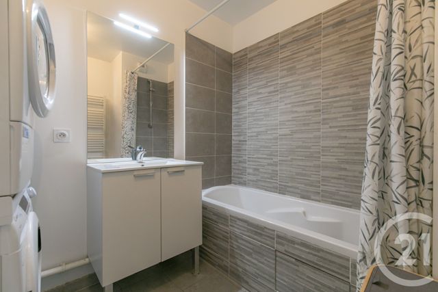 Appartement à vendre - 3 pièces - 61.58 m2 - CHAMPIGNY SUR MARNE - 94 - ILE-DE-FRANCE - Century 21 Afc