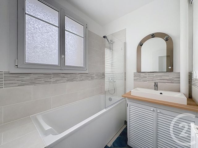 Appartement F3 à louer - 3 pièces - 55.8 m2 - CHAMPIGNY SUR MARNE - 94 - ILE-DE-FRANCE - Century 21 Afc