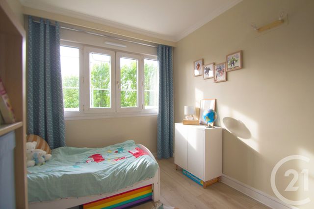 Appartement F4 à vendre - 4 pièces - 67.22 m2 - CHAMPIGNY SUR MARNE - 94 - ILE-DE-FRANCE - Century 21 Afc