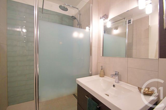 Appartement F4 à vendre - 4 pièces - 67.22 m2 - CHAMPIGNY SUR MARNE - 94 - ILE-DE-FRANCE - Century 21 Afc