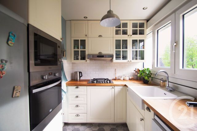 Appartement F4 à vendre - 4 pièces - 67.22 m2 - CHAMPIGNY SUR MARNE - 94 - ILE-DE-FRANCE - Century 21 Afc