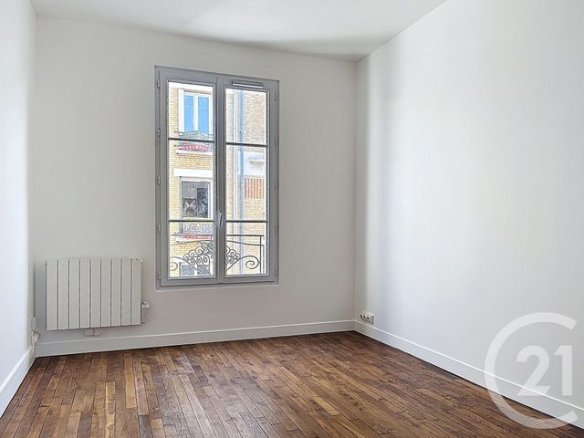 Appartement F1 à louer - 1 pièce - 27.7 m2 - CLICHY - 92 - ILE-DE-FRANCE - Century 21 Afc